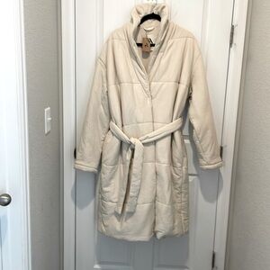 Amazon organic cotton bathrobe.. heavy and warm with pockets and belt